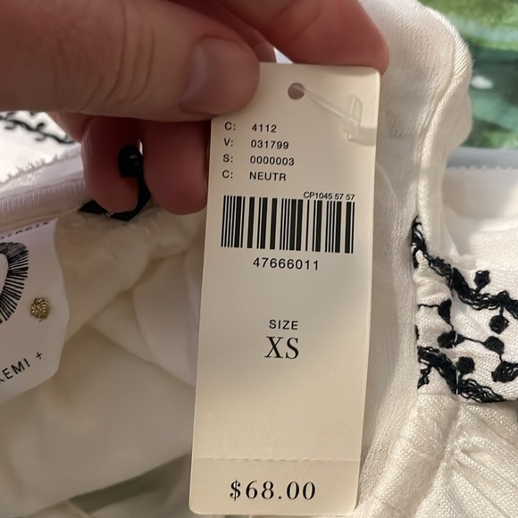 NWT Anthropologie Akemi+Kin Embroidered Sleeveless Top Antique White & Black XS - Picture 10 of 13